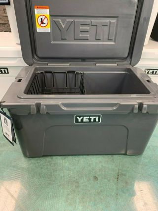 Yeti Cooler Tundra 45 Charcoal - - Limited Colore Rare 3