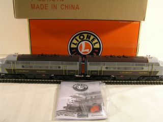 Lionel Canadian Pacific F - 3 Scale A - A Engine Set,  6 - 34582 Very Rare