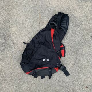 Vtg 90s 00s Oakley One Strap Backpack With Cell Phone Holder Black Red