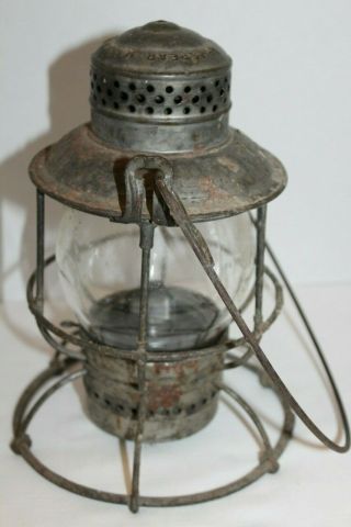 Vintage ARMSPEAR MAN ' FG York G.  N.  R.  Y.  1913 Railroad LANTERN Glass Globe C@@L 8