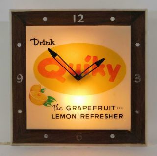 Vintage Rare Soda Pop Quiky Advertising Lighted Clock Sign Mancave Decor