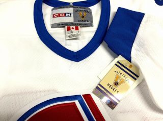 PETER STASTNY QUEBEC NORDIQUES CCM VINTAGE WHITE NHL JERSEY WITH TAGS 3