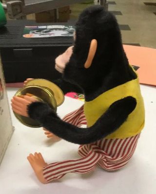 Vintage Battery Operated Musical Jolly Chimp Monkey Box 3