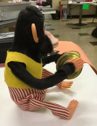 Vintage Battery Operated Musical Jolly Chimp Monkey Box 5