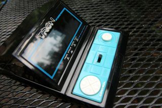 Vintage 1981 Tron Tomy Tomytronic Vfd Tabletop Electronic Handheld Video Game