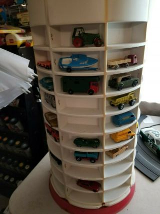 MATCHBOX VINTAGE STORE DISLPAY with cars. 3