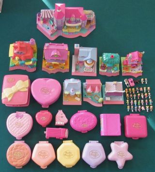 23 Vintage Polly Pocket Houses/compacts & 33 Dolls/accessories Flawed