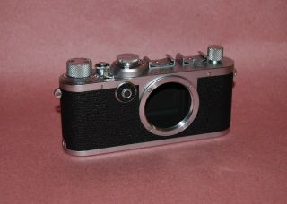 Leitz Leica Vintage 35mm Camera In Mint/mint - -