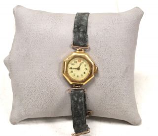 Ladies Vintage Swiss Made 18ct Yellow Gold Wristwatch Spares/repairs - S45
