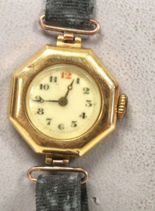 Ladies Vintage SWISS MADE 18ct YELLOW GOLD Wristwatch Spares/Repairs - S45 2
