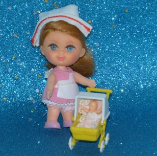 Vintage Mattel Liddle Kiddle Nurse Niddle Doll Hat Dress & Baby W/ Buggy Set