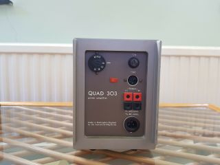 Vintage 1976 Quad 303 Power Amplifier with Quad 33 Pre Amp Control Unit 3