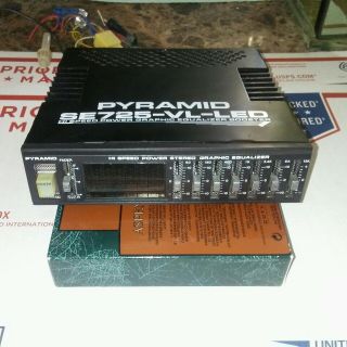 Vintage pyramid SE725 - VL - LED hi speed power stereo Graphic Equalizer booster 2