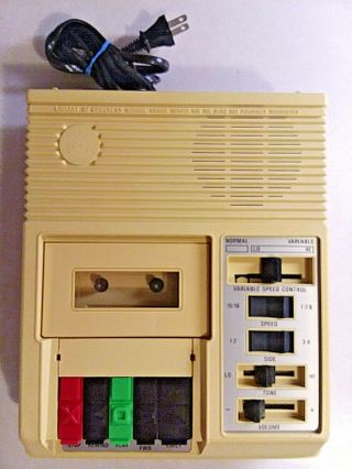 VINTAGE CASSETTE TAPE PLAYER FOR THE BLIND C - 1 NATIONAL LIBRARY OF CONGRESS 2