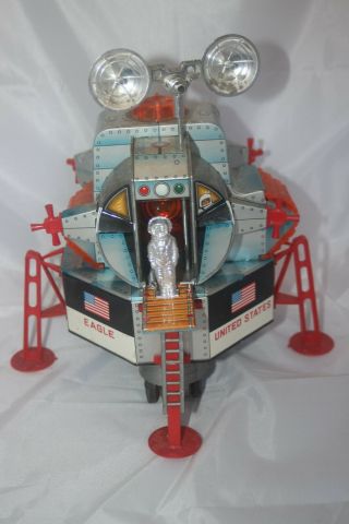 Vintage Daishin Tin Toy Apollo 11 American Eagle Lunar Module 100