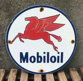 Vintage Mobilgas Gasoline & Oil 8 3/4 " Porcelain Gas & Oil Sign Pump Plate