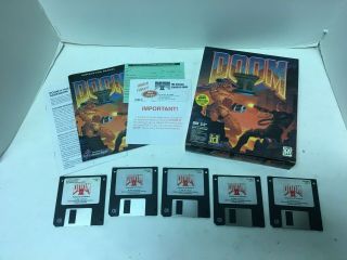 Vintage DOOM 2 PC BIG BOX Complete Game 3.  5 