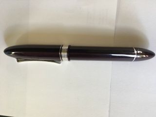 OMAS 360 Fountain Pen - Rare Erasmus Mundus CLE certified edition - Burgundy 3