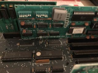 Vintage Apple IIe Personal Computer A2S2064 Needs Repairs 6