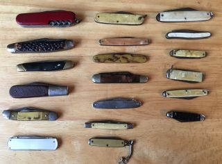 OLD VINTAGE 19 POCKET KNIVES ADVERTISING BOY SCOUT FISHING HUNTING CAMPING 2