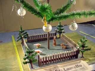 vintage Dollhouse christmas tree with paper leafs Garden of paradise size 30 