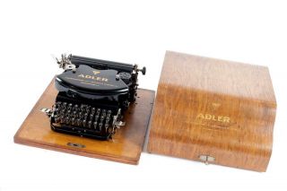 Vintage C1930 " Adler  Mod.  7 " Thrust Action Typewriter With Bentwood Case