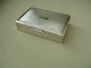 Vintage Silver Cheroot/cigar Box With Wood Lining.  Hallmarked London 1962.