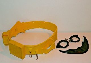 Vintage 1966 Ideal Toys Wearable Batman Utility Belt With Batarang & Batcuffs