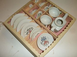 VINTAGE CHINA DOLL/CHILD ' S SMALL JAPANESE TEA SET - BOX AND ALL ITEMS 5