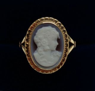 Vintage Cameo Ring 9ct Yellow Gold - Large Size T (us 9.  5) - 2.  5 Grams