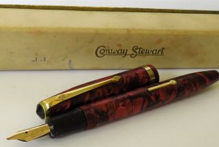Vintage Conway Stewart No 85l Fountain Pen