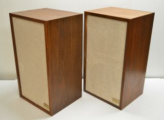 pair vintage Acoustic Research AR - 2AX large Bookshelf Speakers SOUND 2