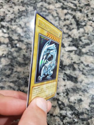 Blue - Eyes White Dragon Ultra Rare Yu - Gi - Oh Card DDS - 001 3