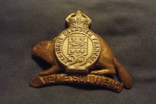 Ww Ii/pre Ww Ii Canadian Cap Badge The Royal 22e Regiment Quebec City,  Quebec