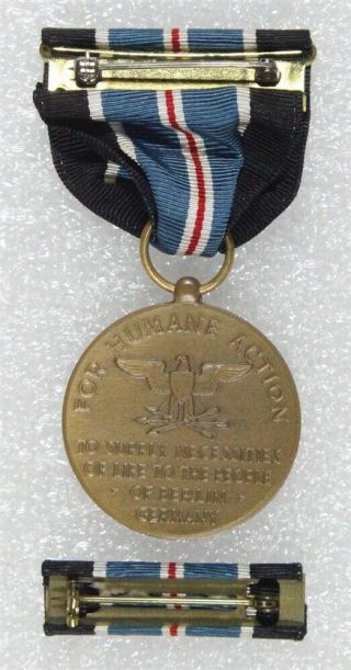 US Military Medal: Berlin Airlift - box w/ribbon bar 2