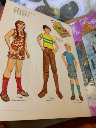 Vintage Walt Disney Bedknobs and Broomsticks Paper Doll Book 1971 3