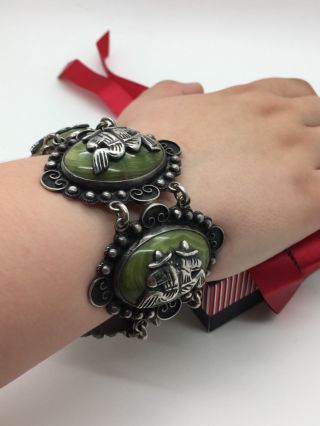 STUNNING VINTAGE MEXICO STERLING SILVER GREEN STONE HANDCRAFTED 5 PANEL BRACELET 3