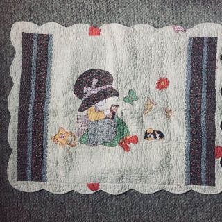 Vtg Girl In Bonnet With Puppy Pillow Case Quilted