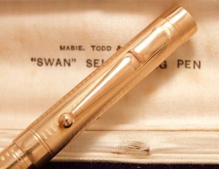 VINTAGE 1920 ' S FULL SIZE SWAN MABIE TODD SOLID GOLD 9K LEVER FILL FOUNTAIN PEN 9