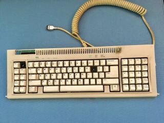 Odd Vintage 1986 IBM Buckling Spring Clicky Keyboard w LCD display, 7