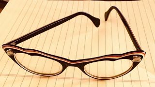 1950s Vintage Lucite Cat Eye 5 1/2 American Optical Glasses Rainbow design edge 2