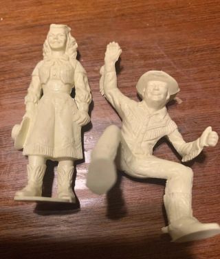 Vintage 1950’s Stuart Playset Roy Rogers And A Lovely Lady Holding Her Hat