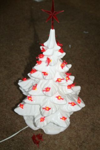 Ceramic Vintage White Christmas Tree With Red Birds Atlantic Mold 18 Inches