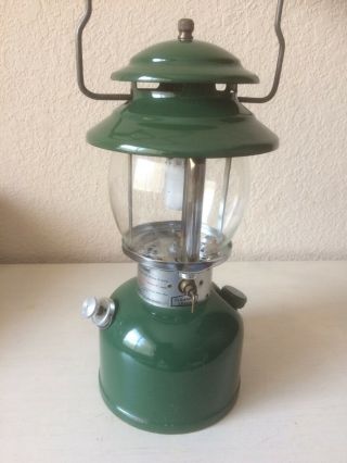 Vintage Coleman Lantern 200A700 Green Lantern Dated 3/1981 2