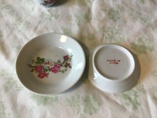 Vintage Child ' s 17;Piece Tea Set White with Pink Roses Made In China 4