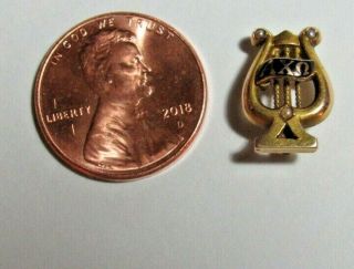 Vintage Alpha Chi Omega Lyre Sorority Pin 14K with Three Seed Pearls 3