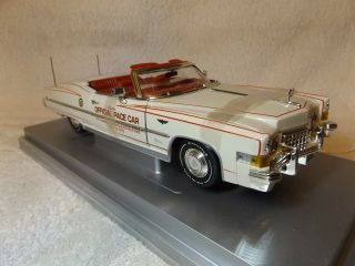 VINTAGE DIECAST - - 1973 CADILLAC CONVERTIBLE INDY PACE CAR - - 1/18 SCALE - - ERTL - - NIB 2