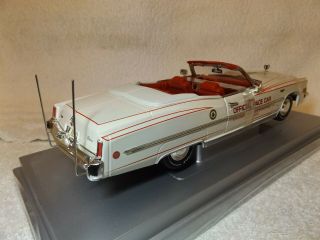 VINTAGE DIECAST - - 1973 CADILLAC CONVERTIBLE INDY PACE CAR - - 1/18 SCALE - - ERTL - - NIB 4