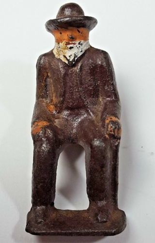 Vintage Sitting Amish Man Lead Figure 518 - S8