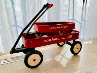 Vintage Radio Flyer 9a Red Wagon 28 " With Radio Tot Wagon